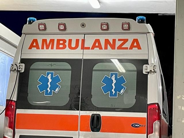 Incendio In Palazzo, 32 Persone Intossicate Dal Fumo - Attualità | L ...